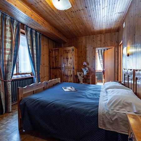 Hotel Le Campagnol Champoluc Buitenkant foto